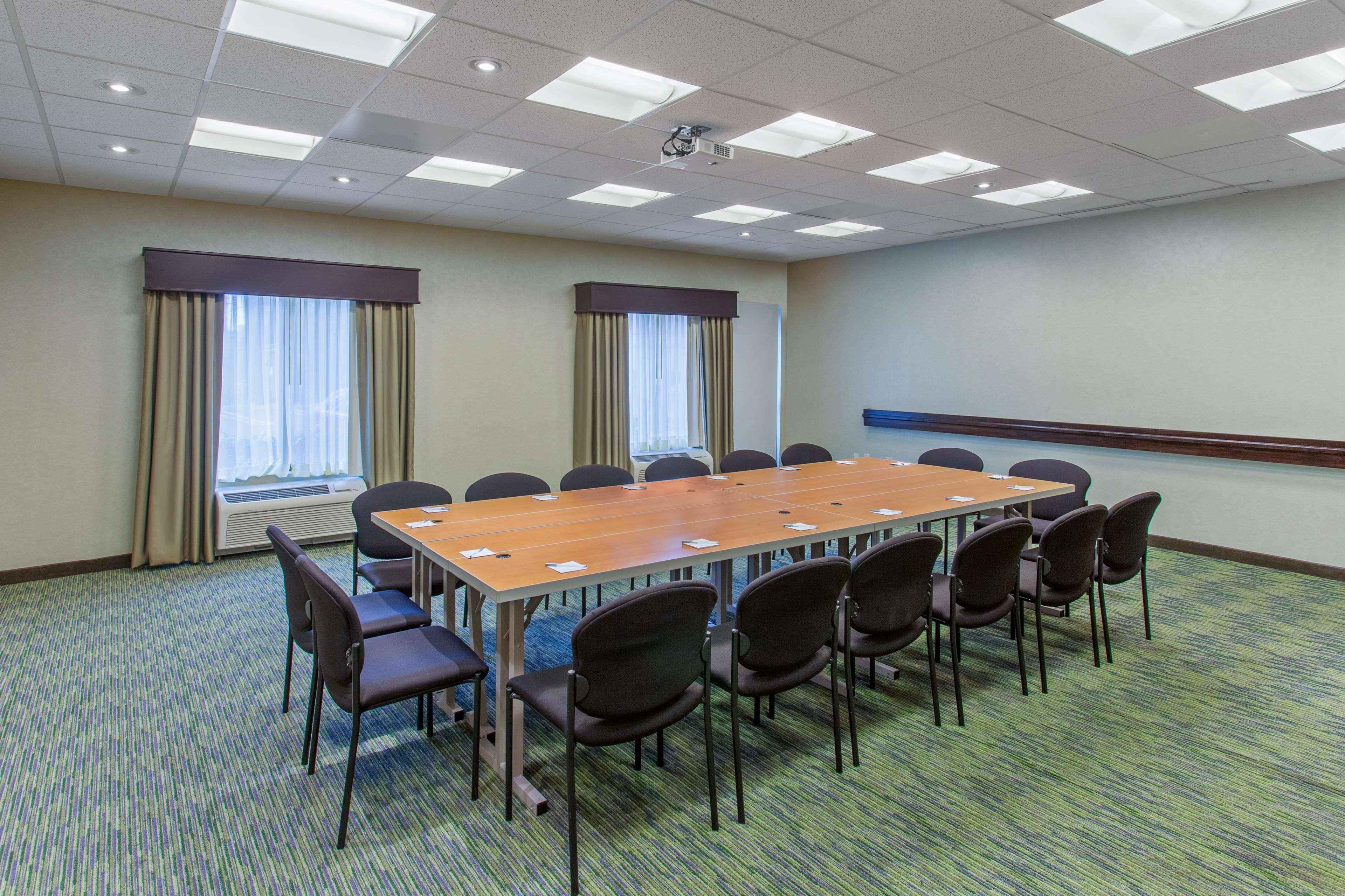 Hampton Inn & Suites Roseville Εξωτερικό φωτογραφία