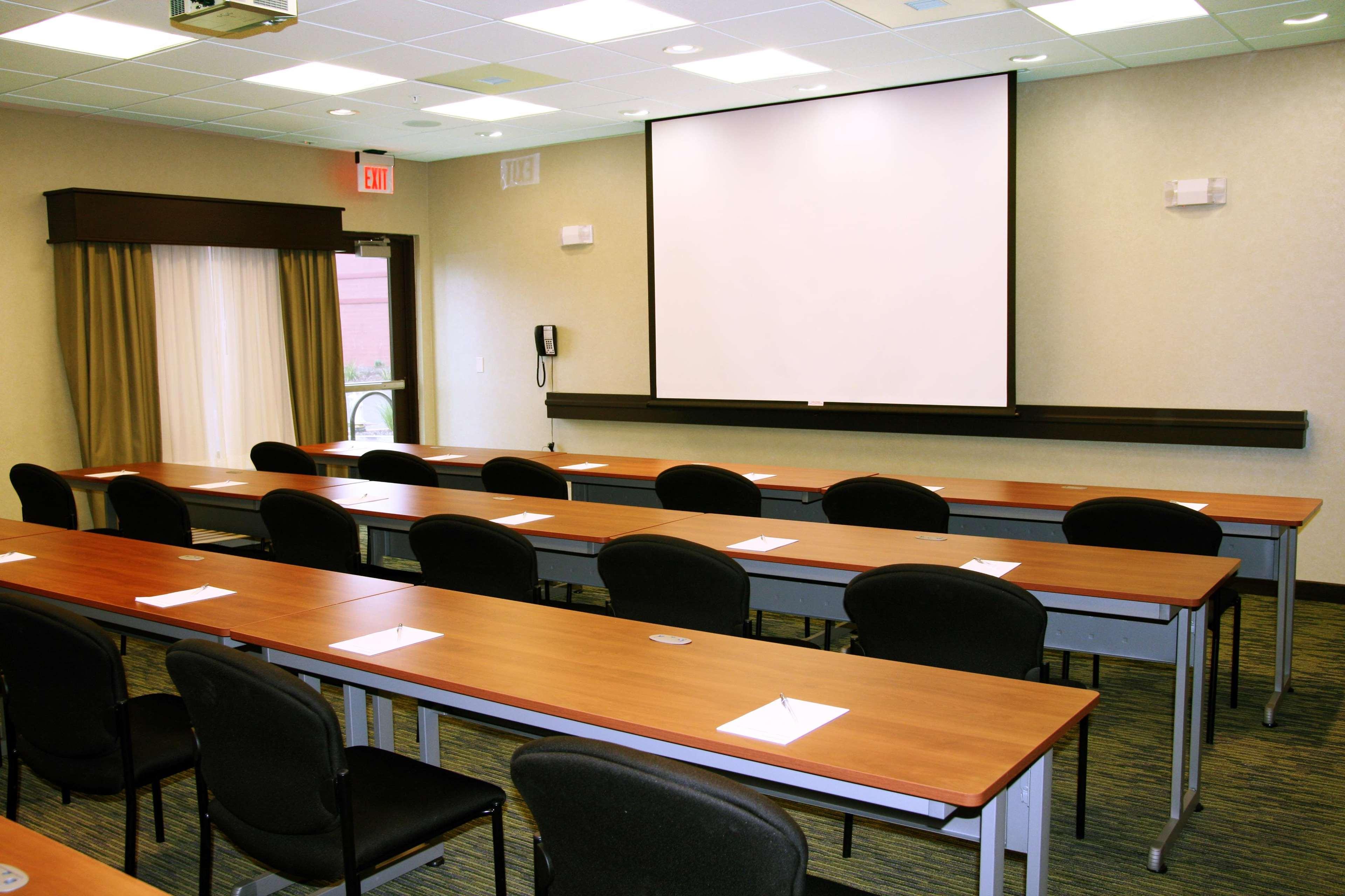 Hampton Inn & Suites Roseville Εξωτερικό φωτογραφία