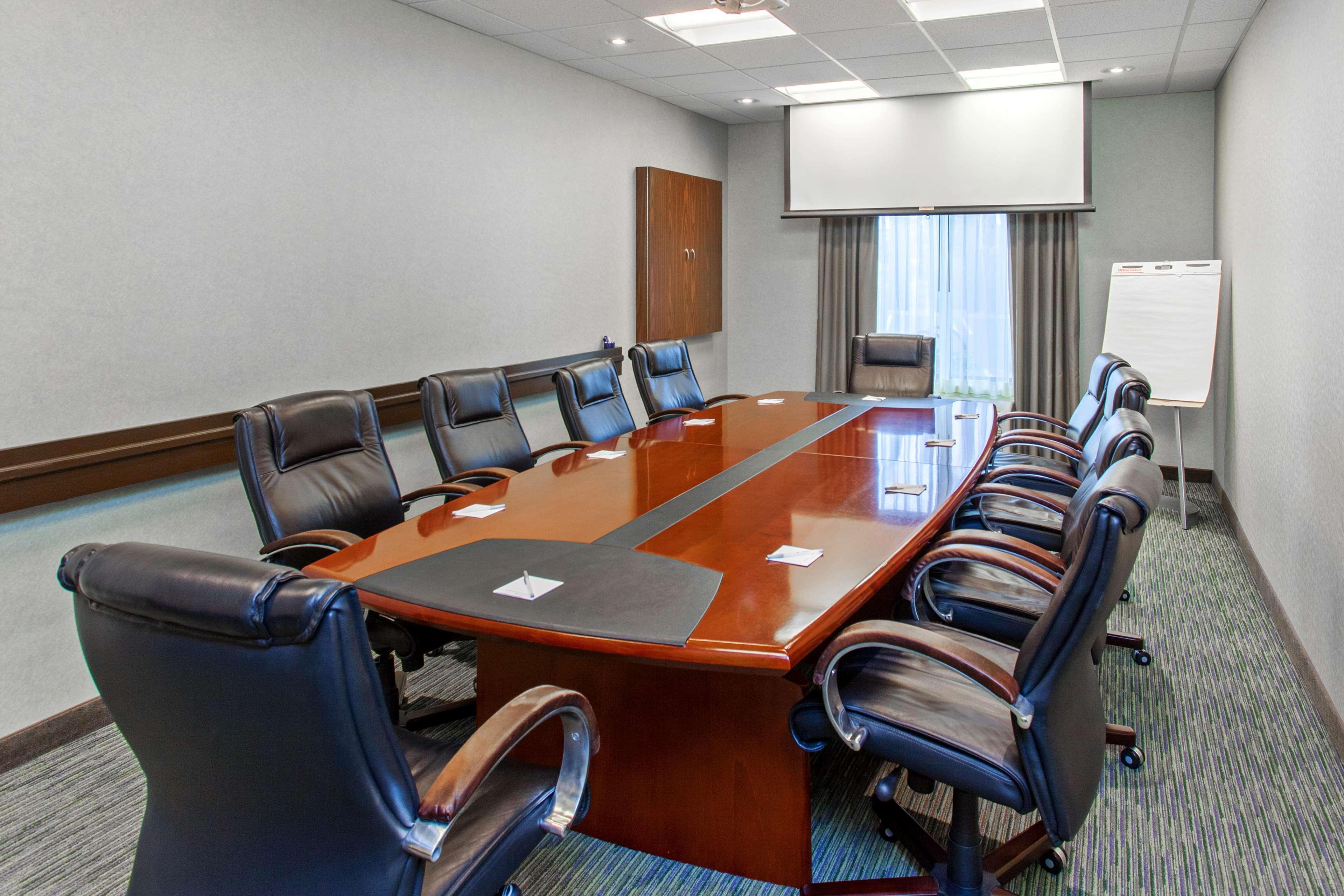Hampton Inn & Suites Roseville Εξωτερικό φωτογραφία