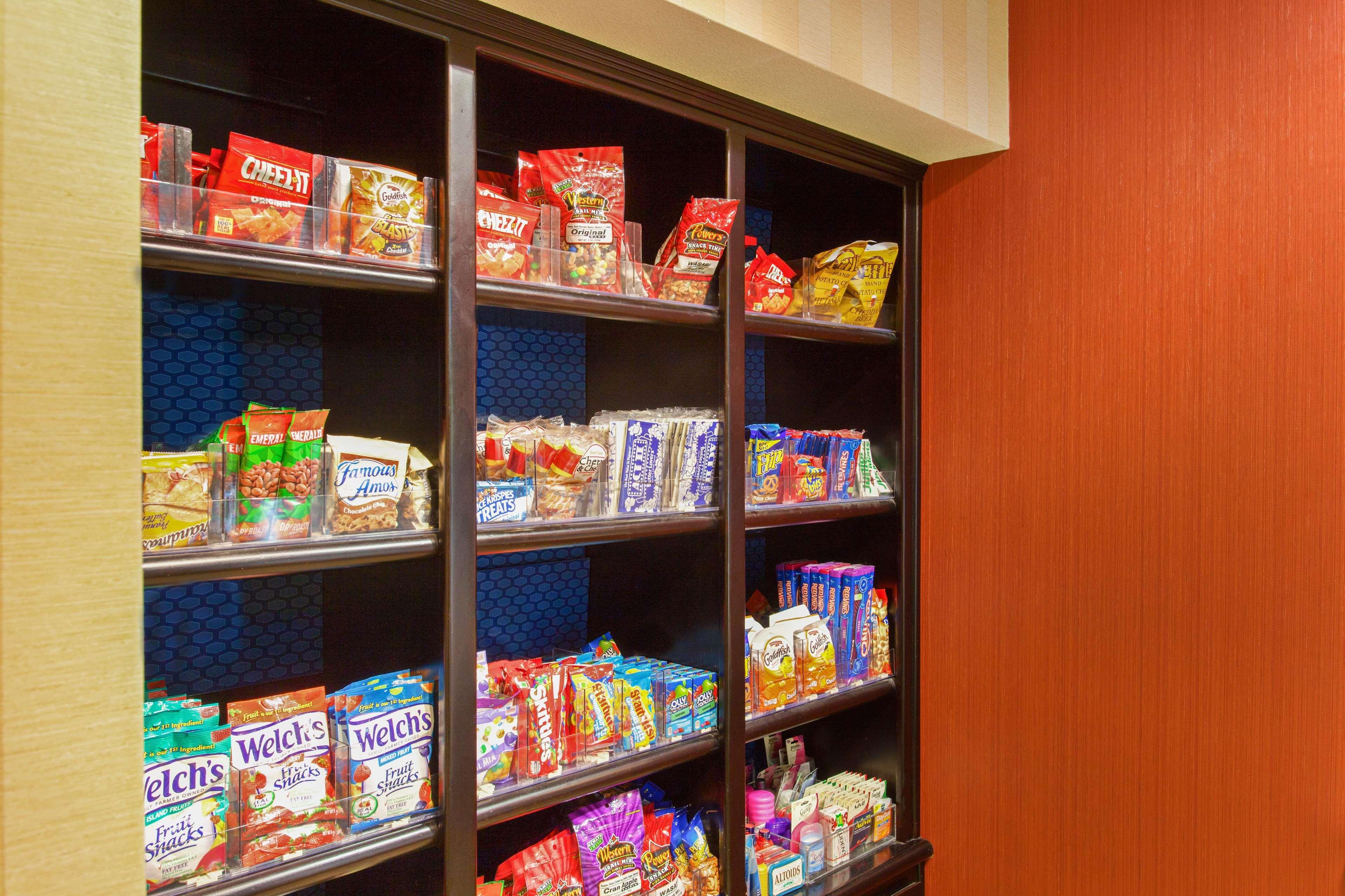 Hampton Inn & Suites Roseville Εξωτερικό φωτογραφία