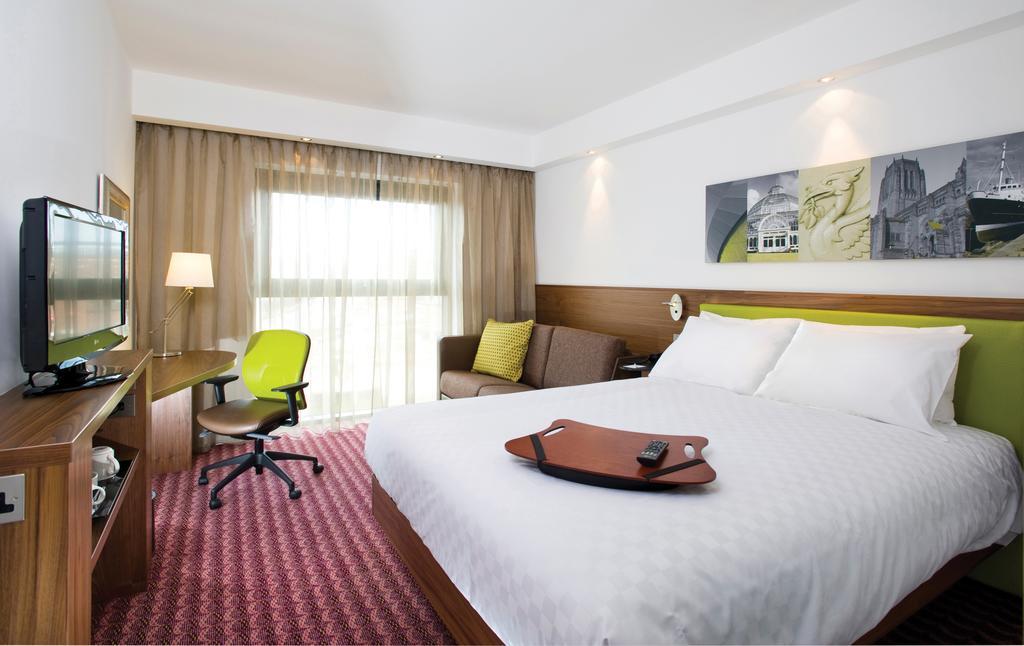 Hampton Inn & Suites Roseville Εξωτερικό φωτογραφία